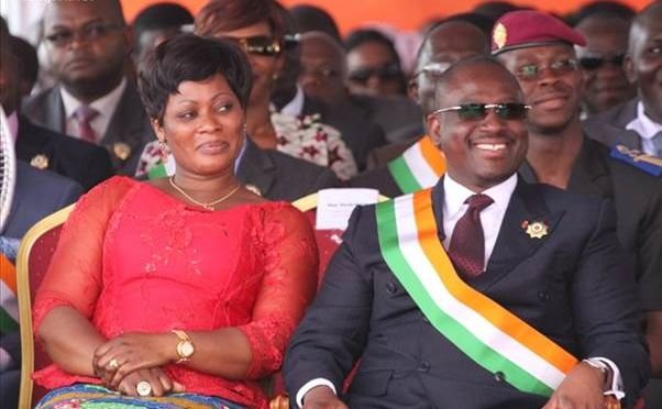 Soro Guillaume et Sylvie Tagro à une cérémonie officielle